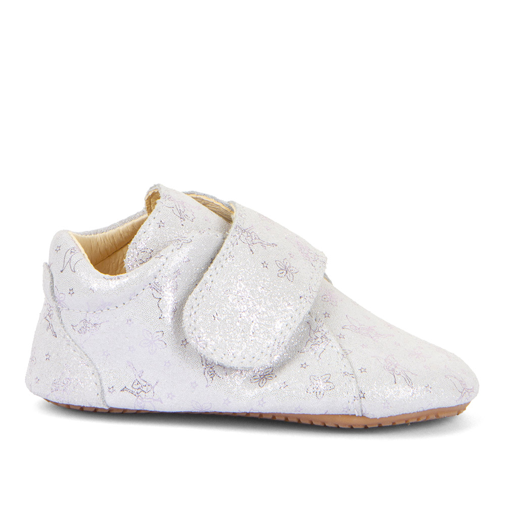 Dječja cipela picture