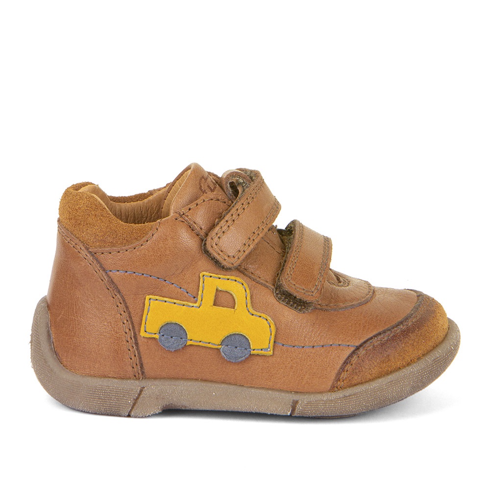 Dječja cipela picture