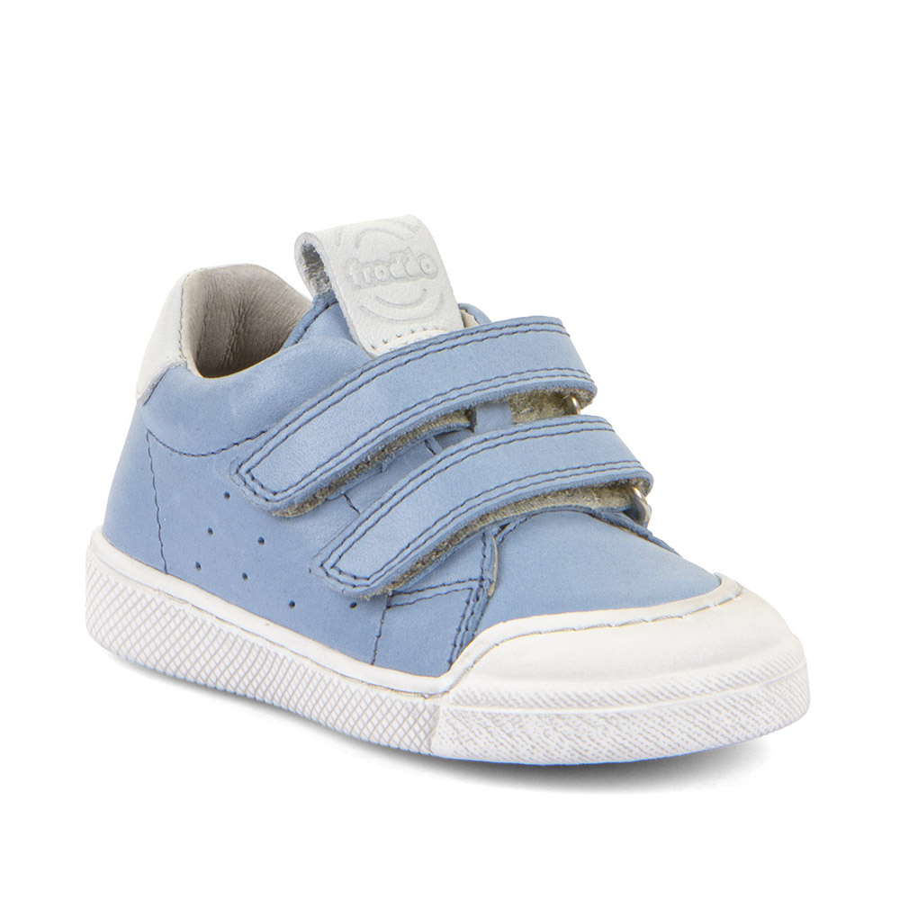 Dječje cipele picture