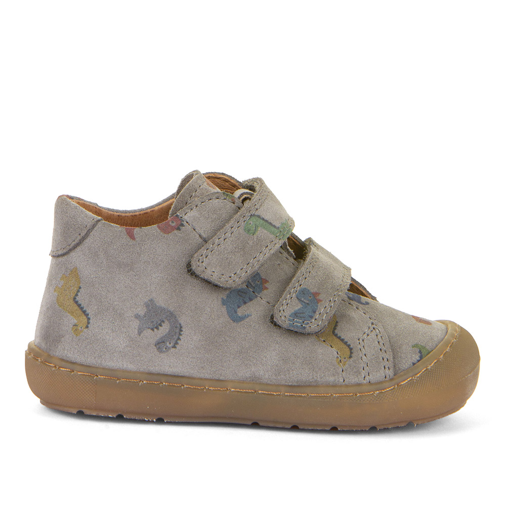 Dječja cipela picture