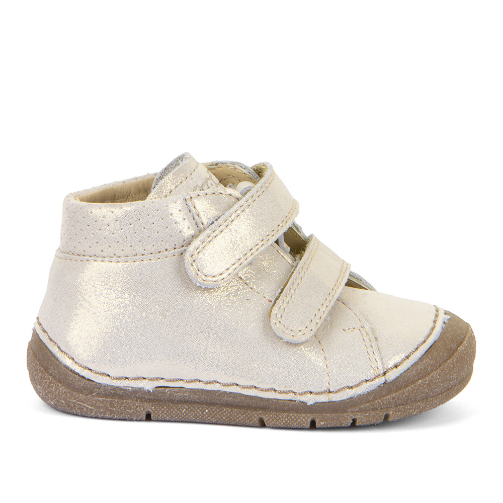 Dječje cipele picture