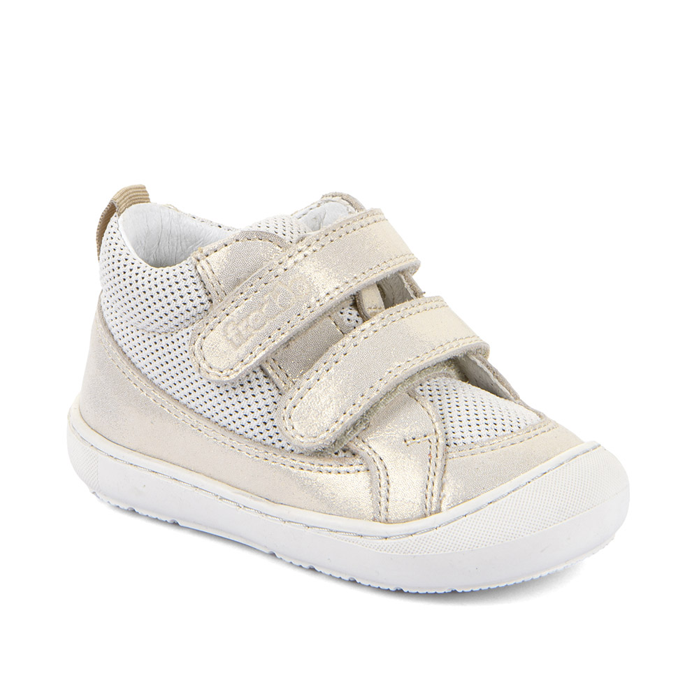 Dječje cipele picture