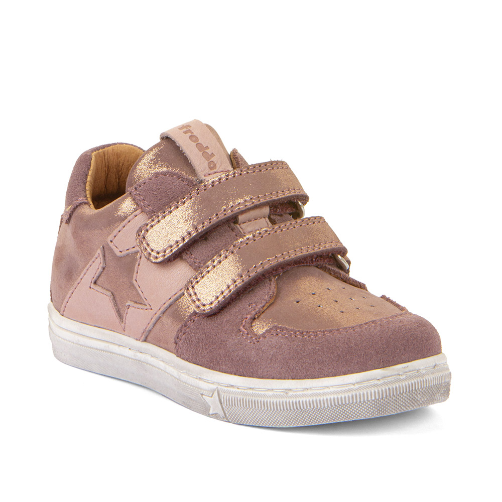 Dječje cipele picture