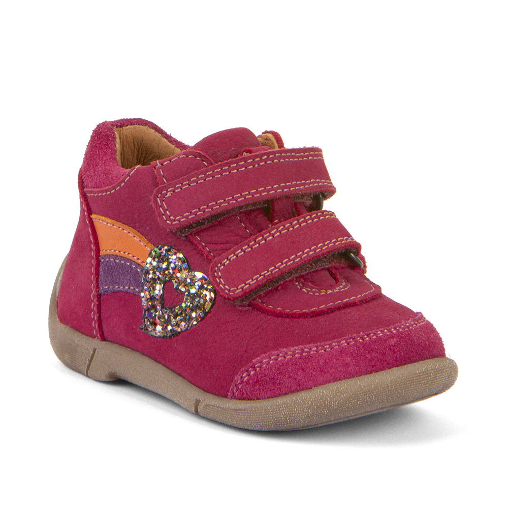 Dječje cipele picture