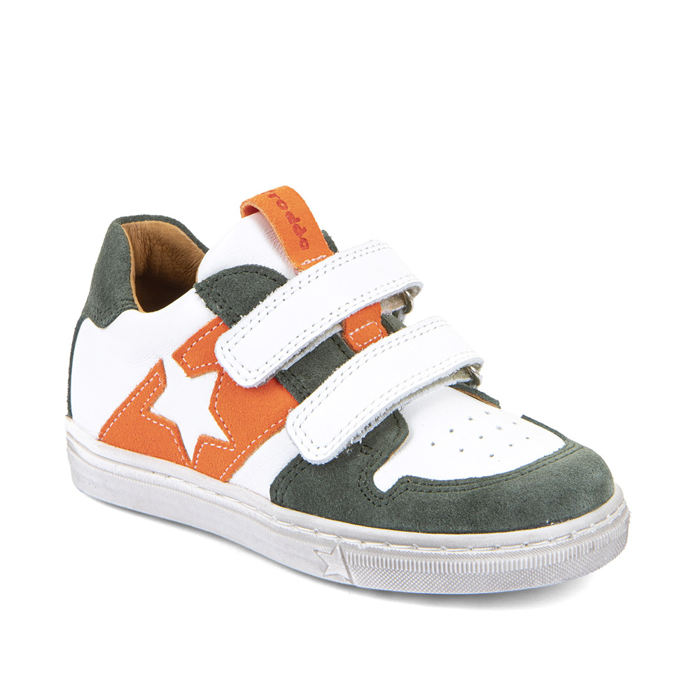 Dječje cipele picture