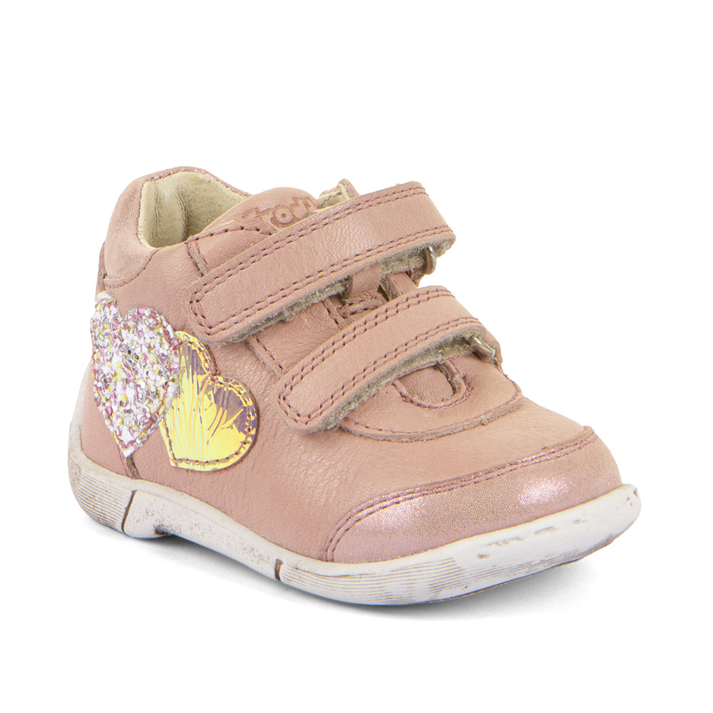 Dječje cipele picture