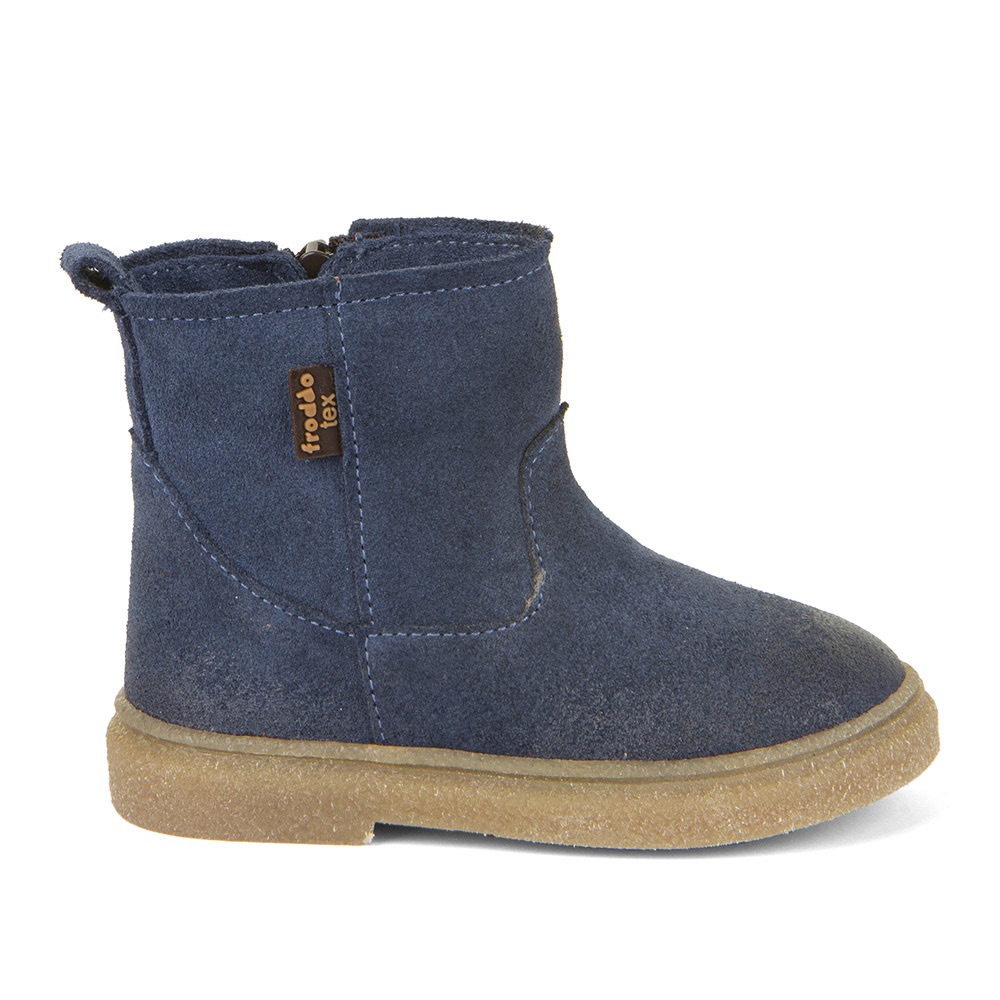 Dječja čizma picture