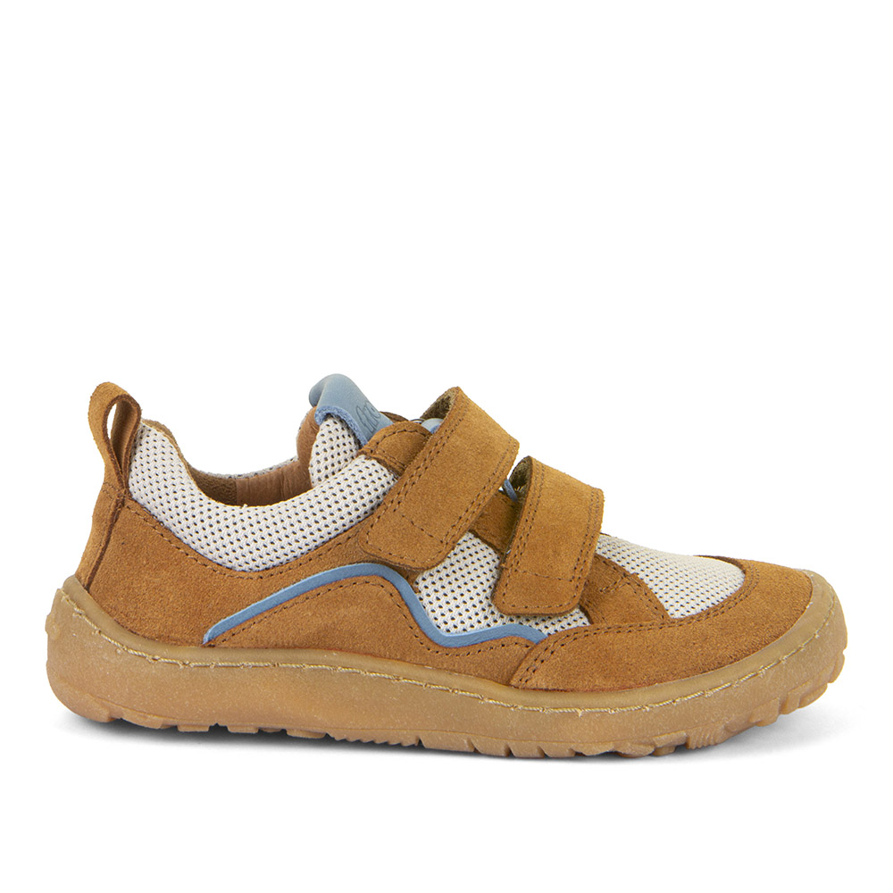 Dječja cipela picture