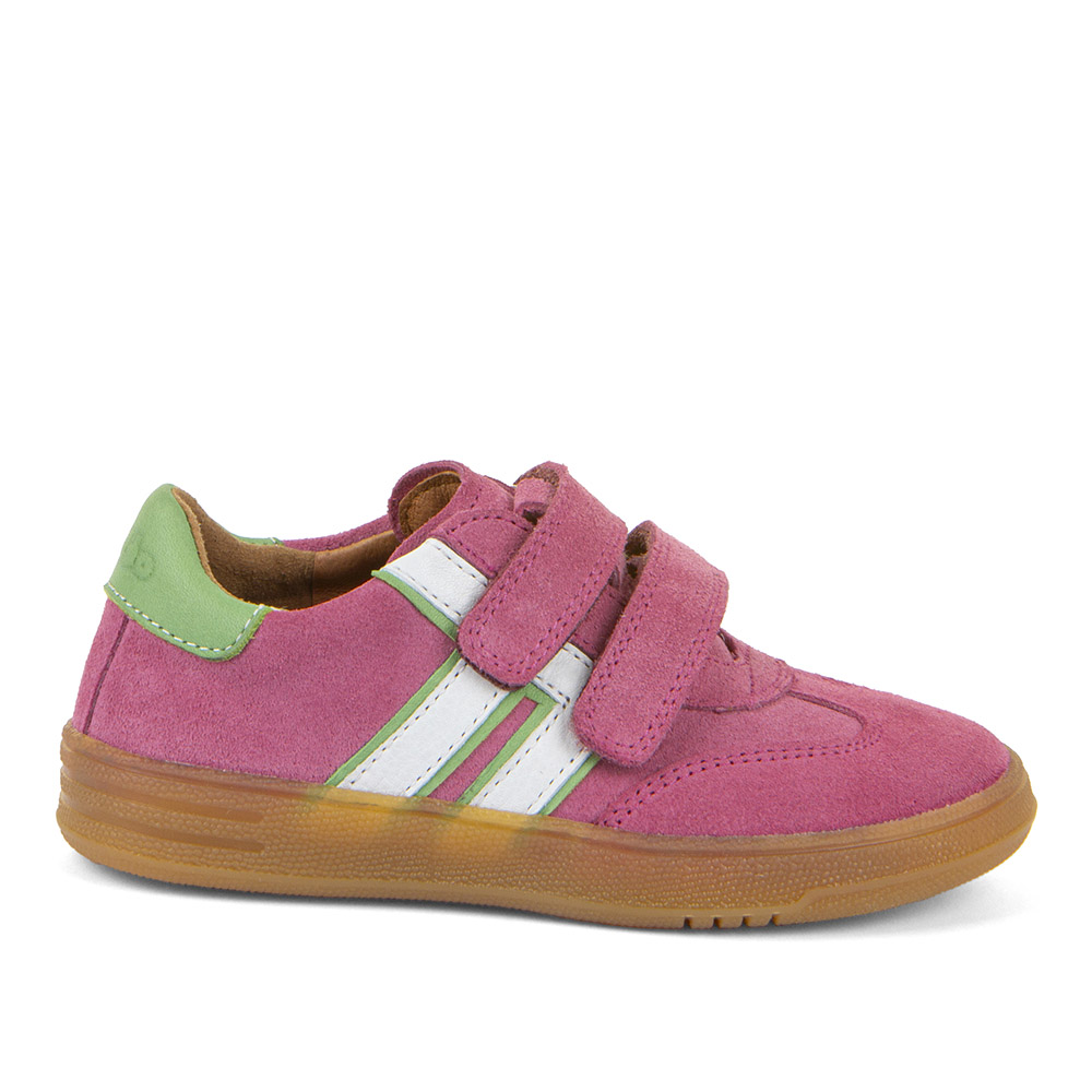 Dječja cipela picture