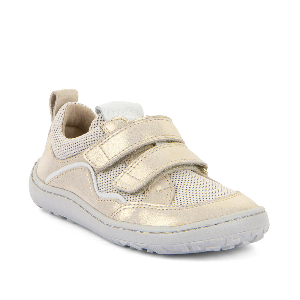 Dječje cipele picture