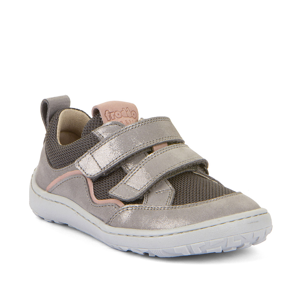 Dječje cipele picture