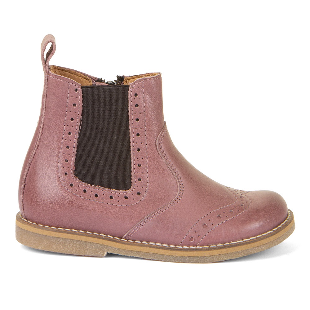 Dječja čizma picture