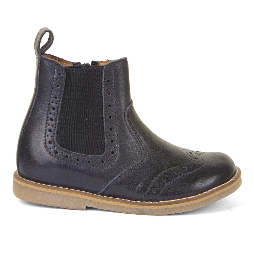 Dječja čizma picture