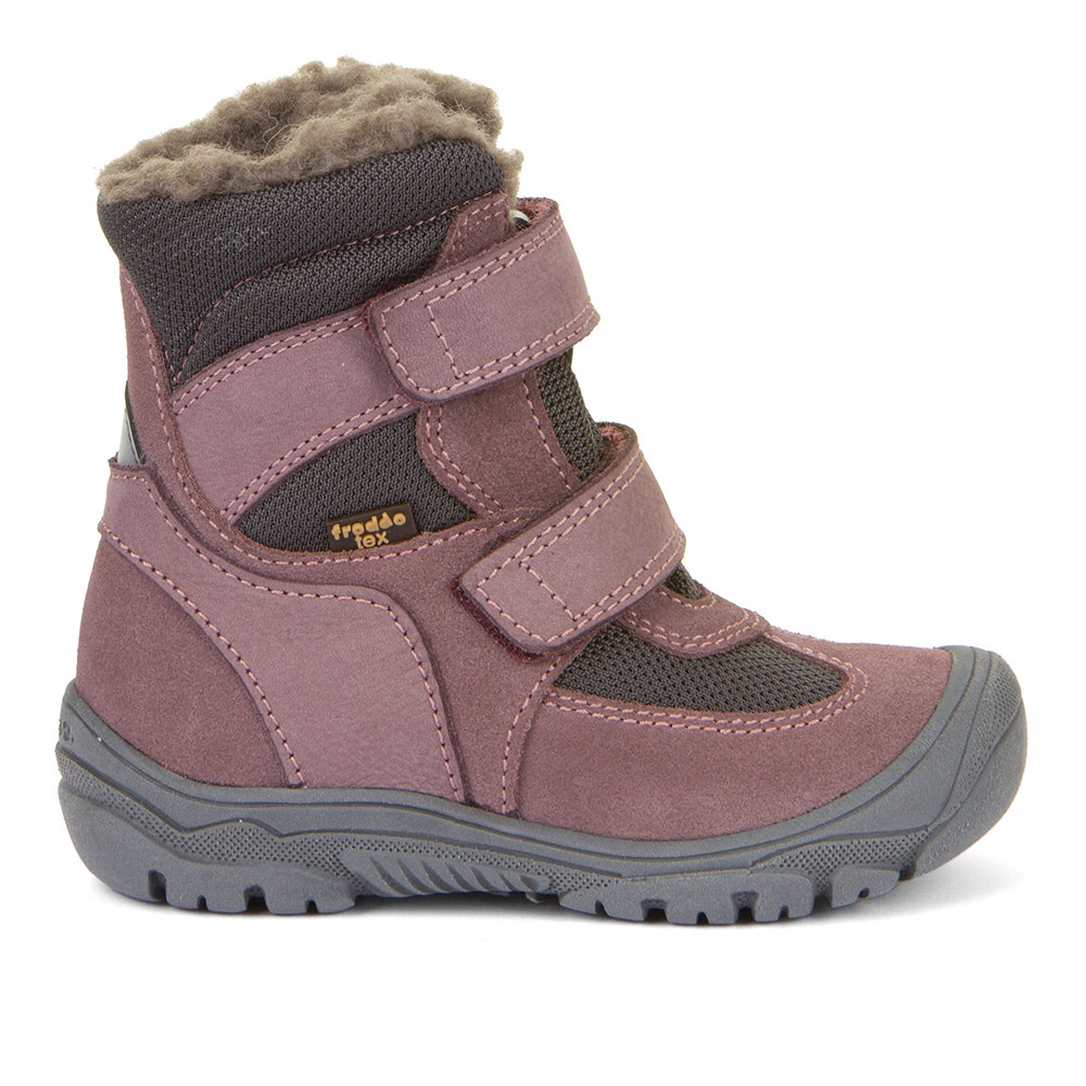 Dječja čizma picture