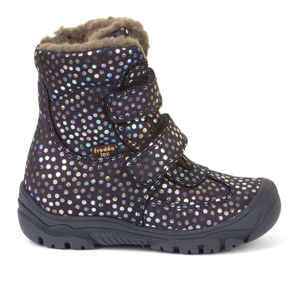 Dječja čizma picture