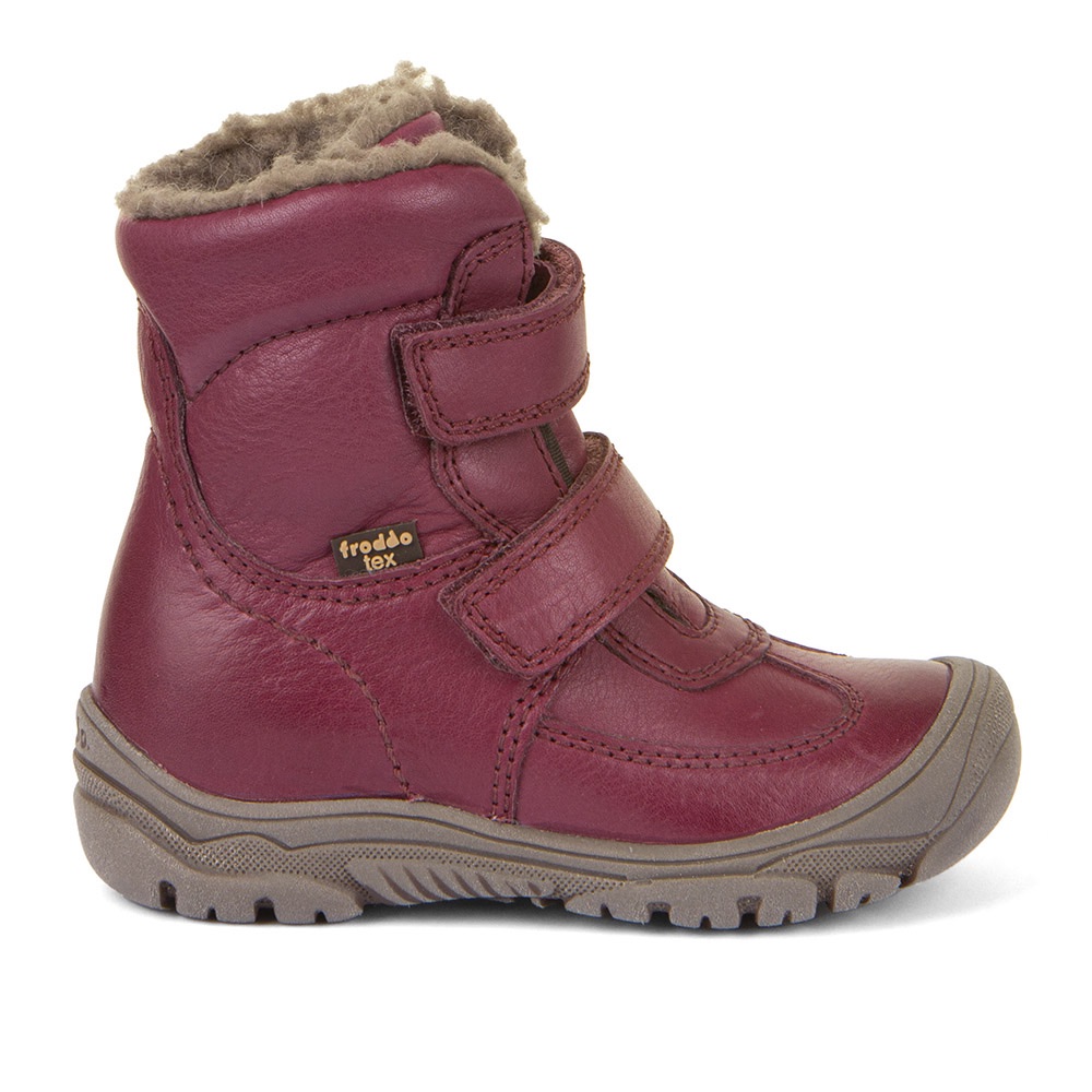 Dječja čizma picture