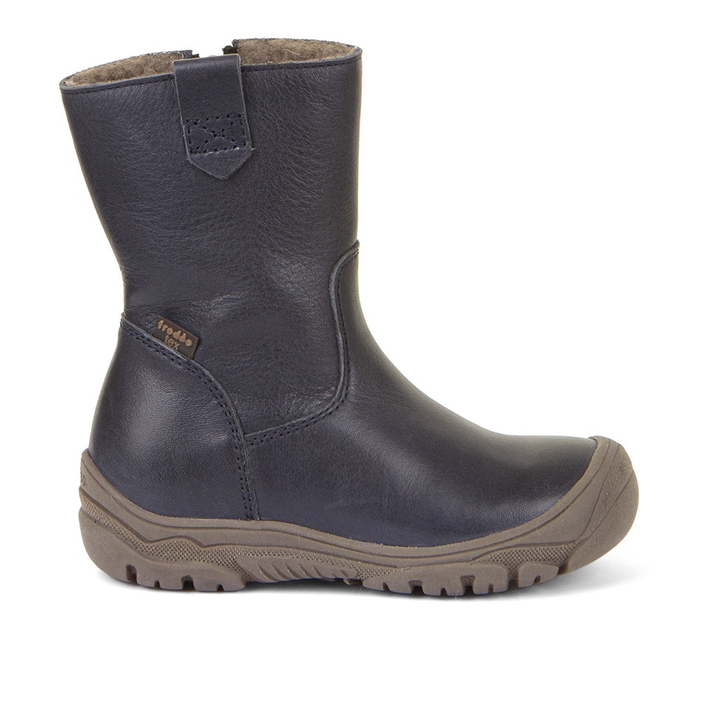 Dječja čizma picture