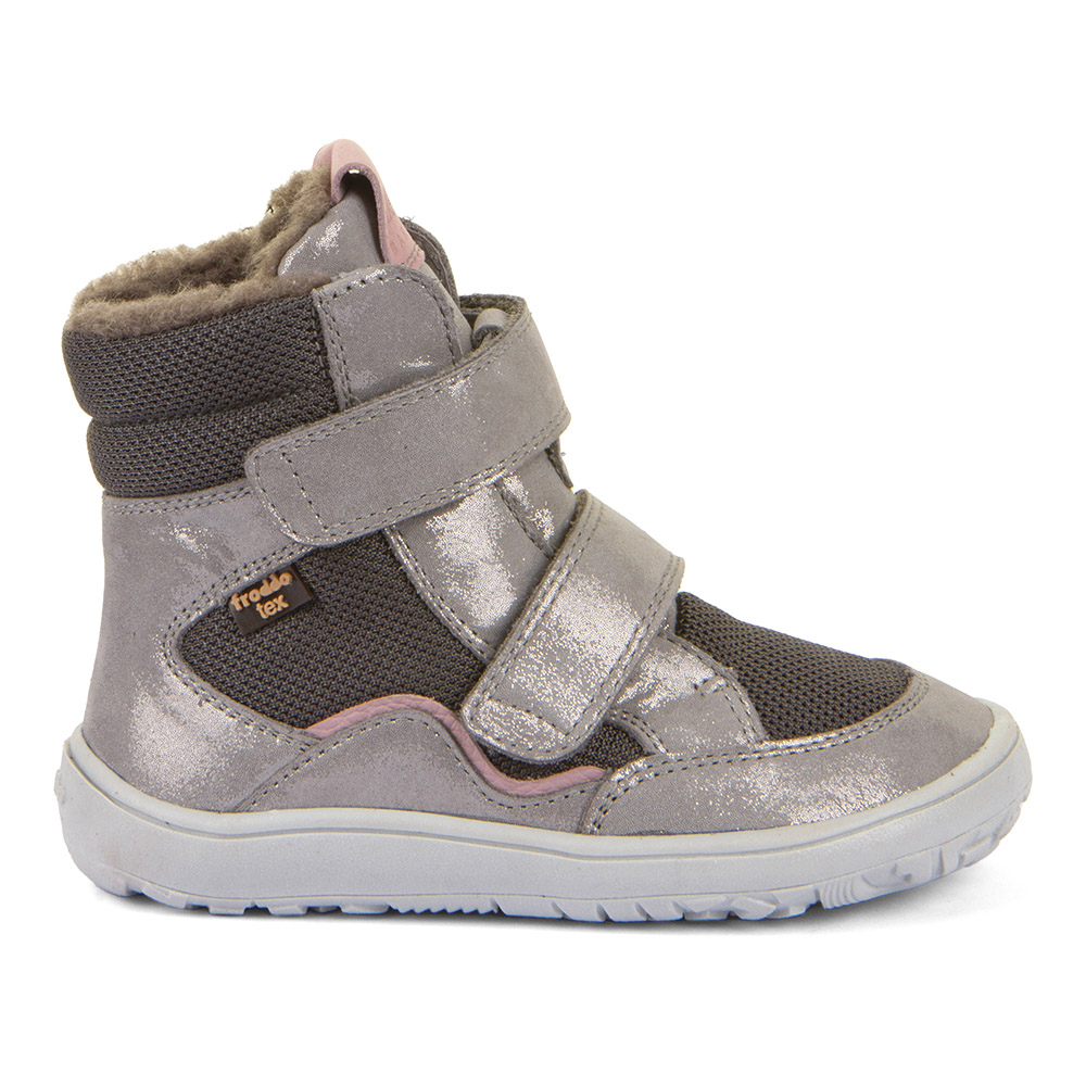 Dječje čizme picture