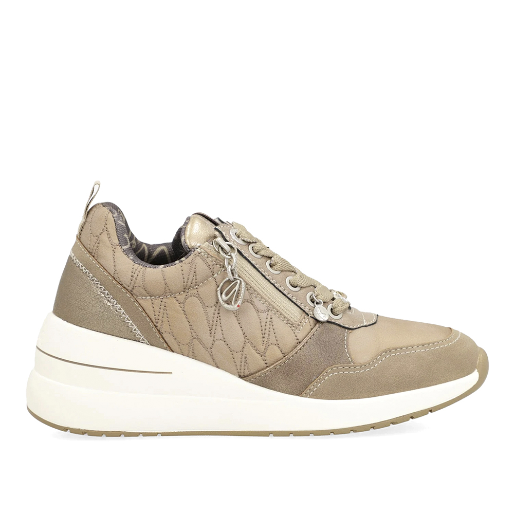 Sportska cipela Anekke picture