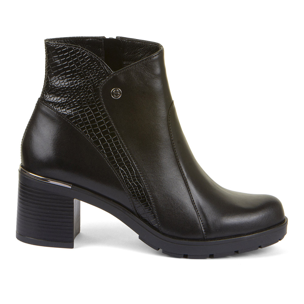 Ženska gležnjača Stefano picture